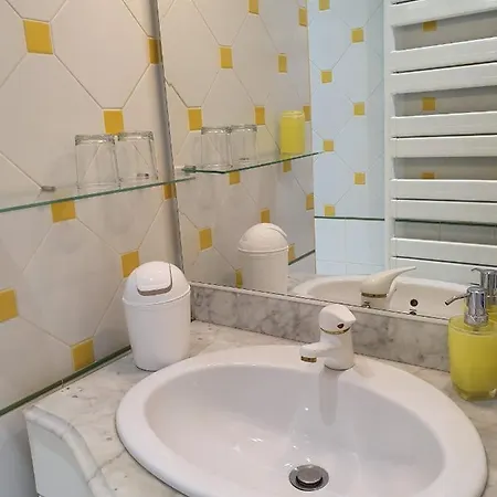Bed & Breakfast Monteze Paradis