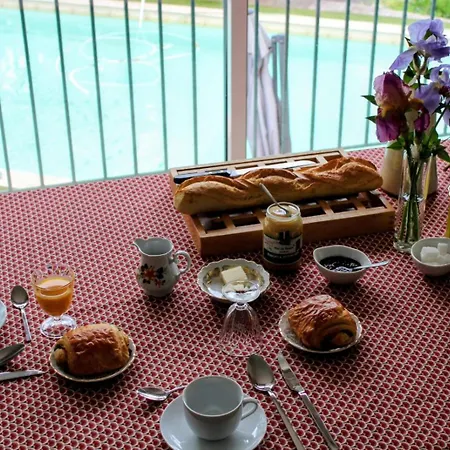 Couette-café Montèze Paradis