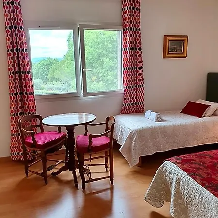 Monteze Paradis Bed and breakfast *