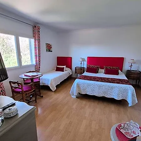 Monteze Paradis Bed and breakfast
